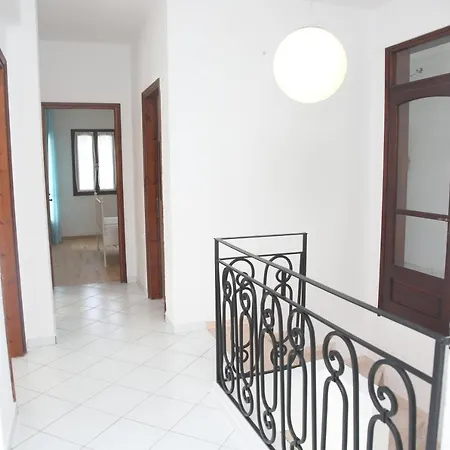 Sea View By Luxlikehome