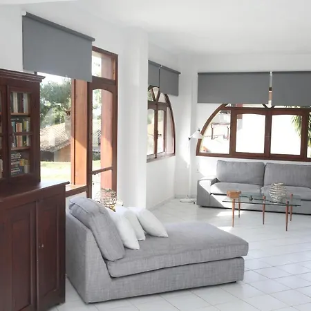 Villa Sea View By Luxlikehome *